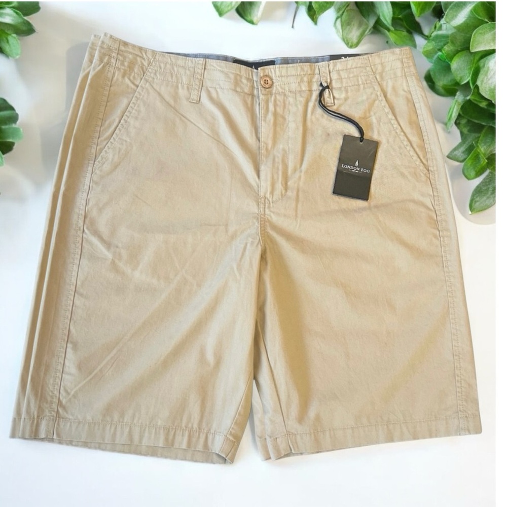 London Fog Shorts Color: Ash Stone Flat Front Chino Tan NWT Men’s Size 34 - Picture 1 of 15